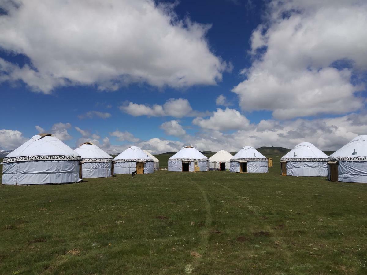 Yurt Camp Muras In Song Kol Lake Hotel Kochkor Exterior foto